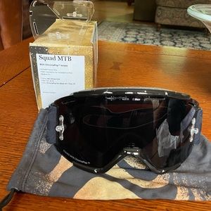 BRAND NEW!!! Smith Optics Squad MTB.